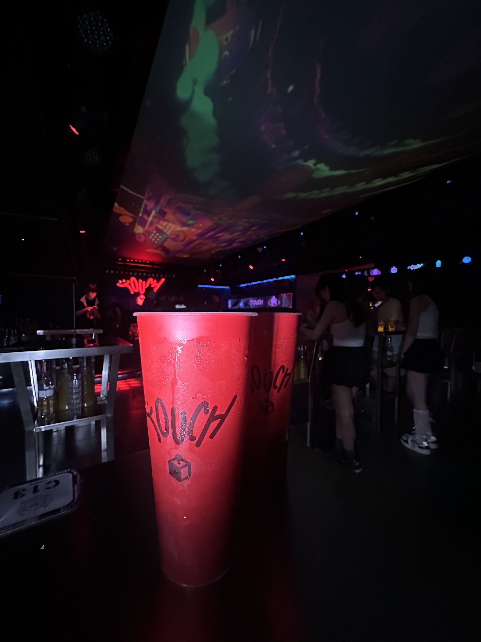 重庆商务ktv价格多少钱一个小时揭秘-綦江区ktv预定